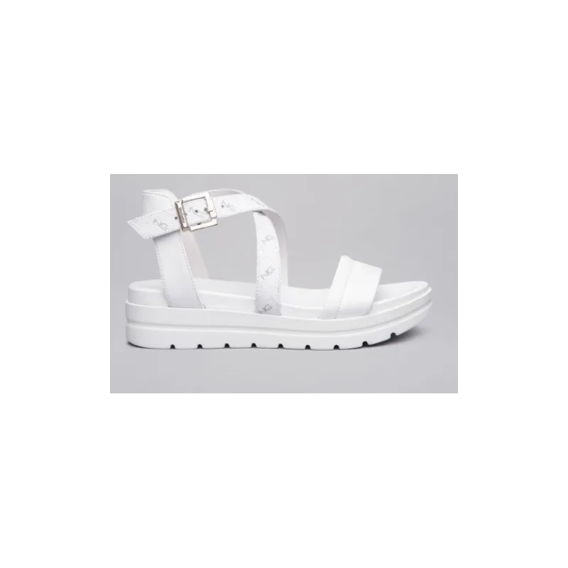 e115701d blanc